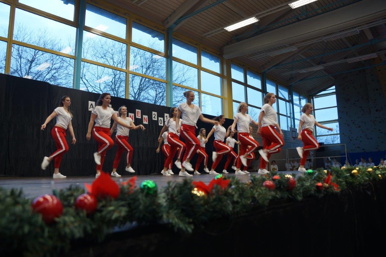 Foto 2 zum Bericht: Kunterbunter Nachmittag beim Abturnen 2018